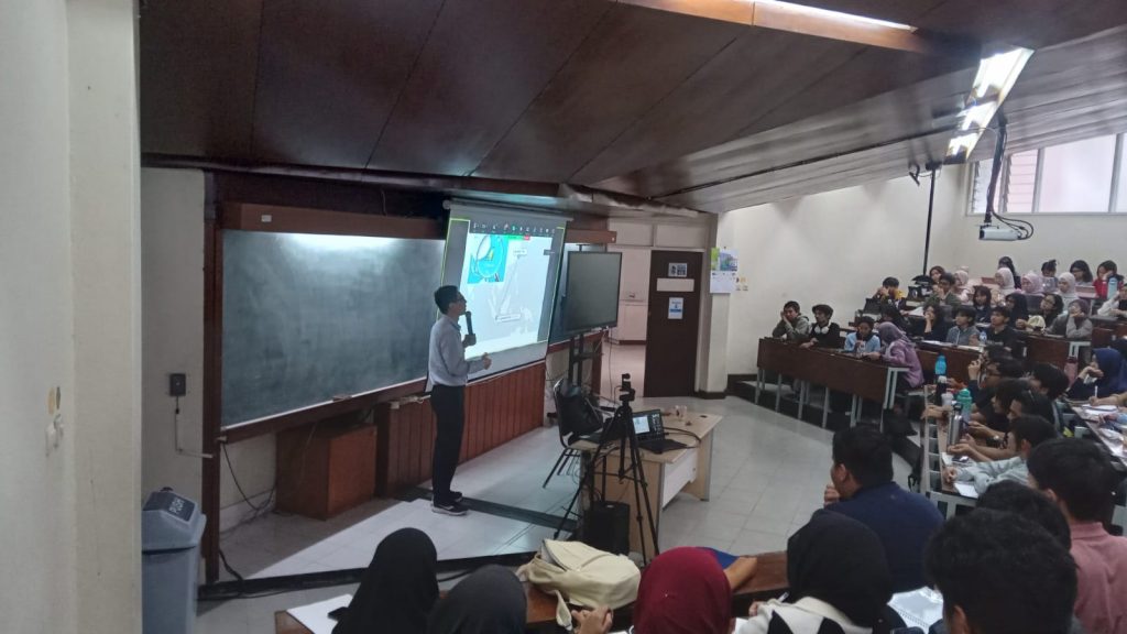Kuliah Tamu SITH ITB Bahas Tantangan dan Peluang Bioinformatika dalam Eksplorasi Data Biologi