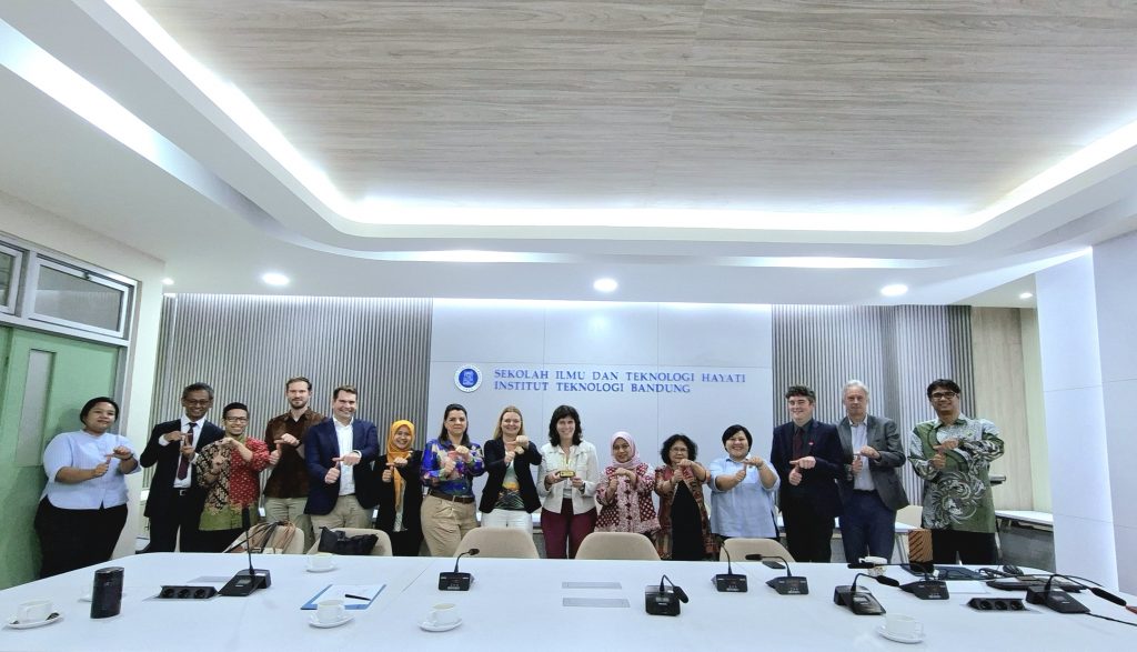 SITH ITB Menerima Kunjungan dari University of Groningen