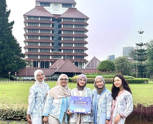 Mahasiswa SITH ITB Raih Juara 1 Inovasi Produk Nasional, Sulap Limbah Tahu Jadi Masker Pintar “PHORIA”