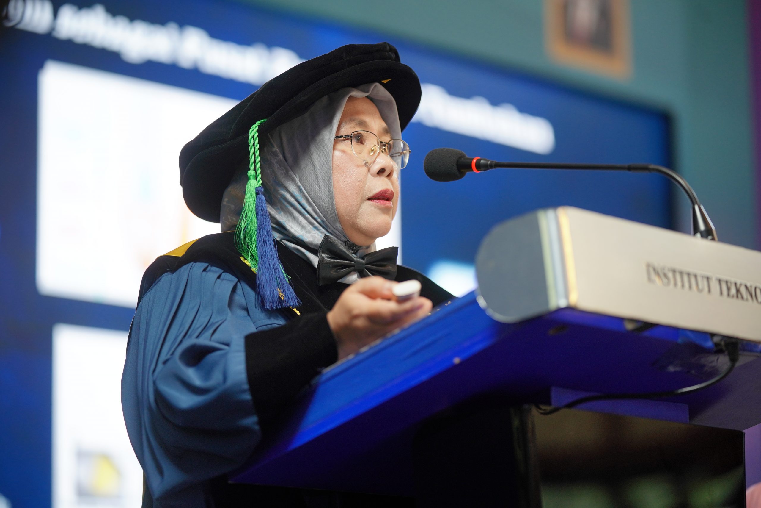 Orasi Ilmiah Guru Besar SITH ITB Prof. Dr. Iriawati: Eksplorasi Komprehensi Biosains Tumbuhan